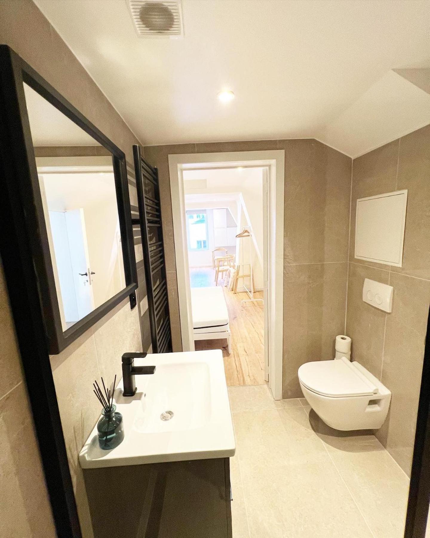 Mayfair Suites Antwerpen Bagian luar foto